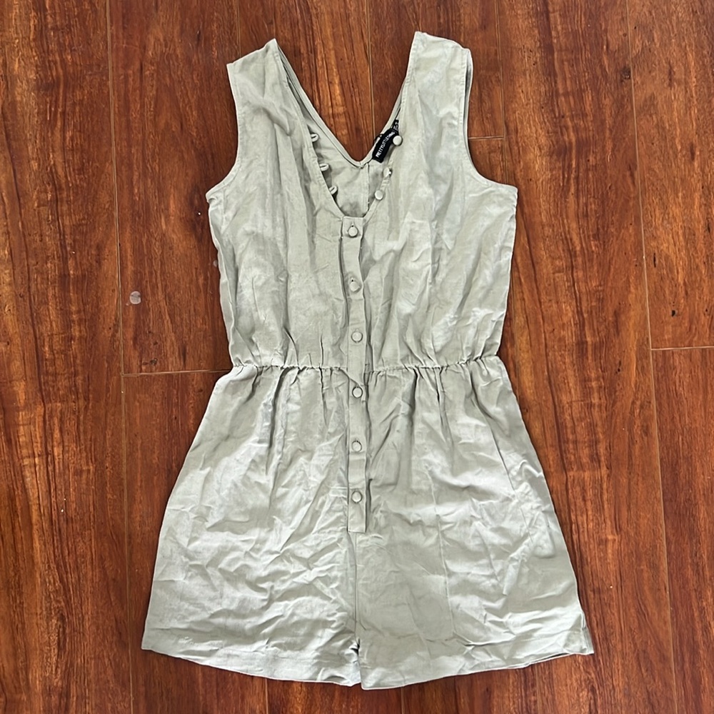 Button-Down Green Romper - Picture 2 of 3